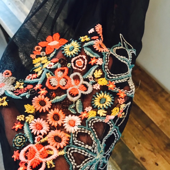 Biya vintage bouquet dress - Picture 7 of 8